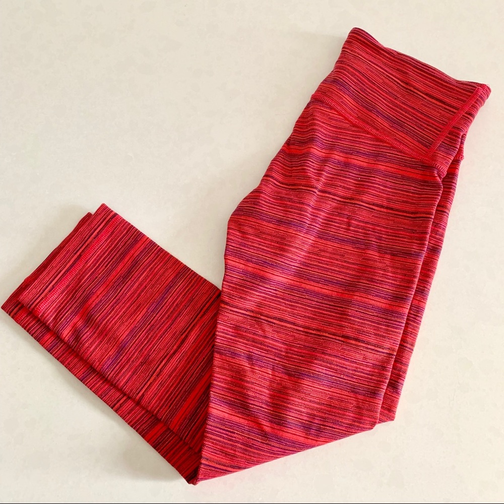 NWOT lulu cropped leggings